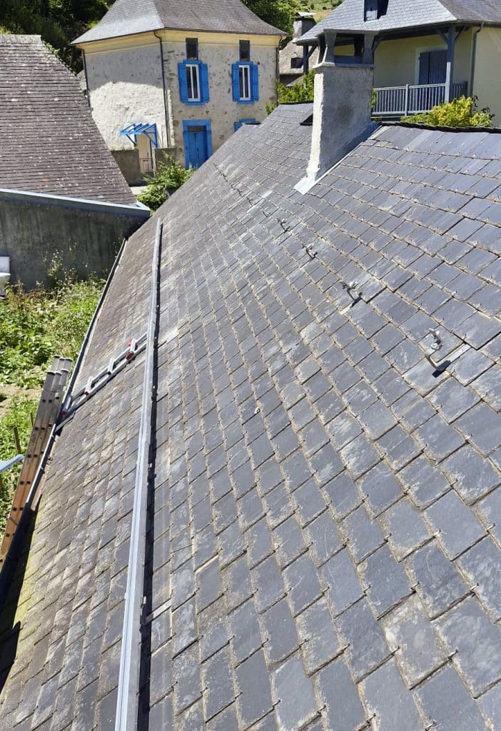toiture ardoise panneaux photovoltaiques